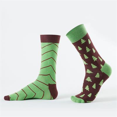 CHRISTMAS TREE SOCKS 