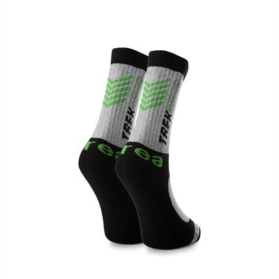 1 PAIR OF ATHLETIC SPORTS SOCKS 