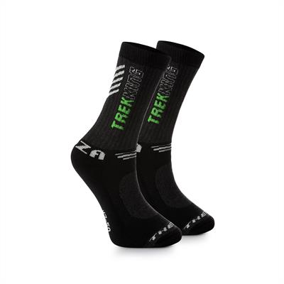 1 PAIR OF ATHLETIC SPORTS SOCKS 