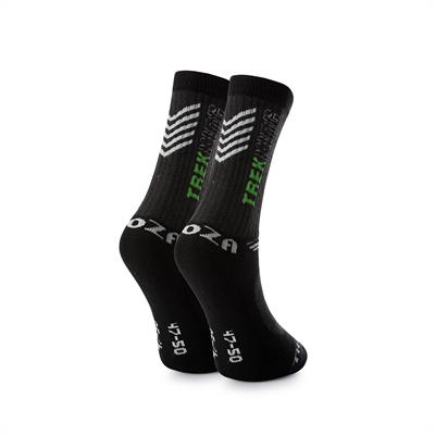 1 PAIR OF ATHLETIC SPORTS SOCKS 